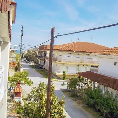 Emmanouela - Family Vrasná